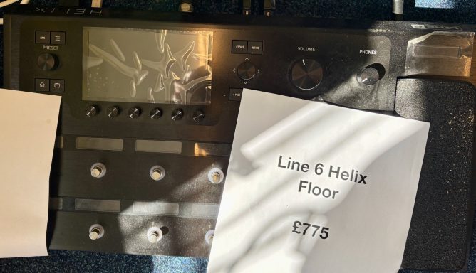 Line 6 Helix Floor